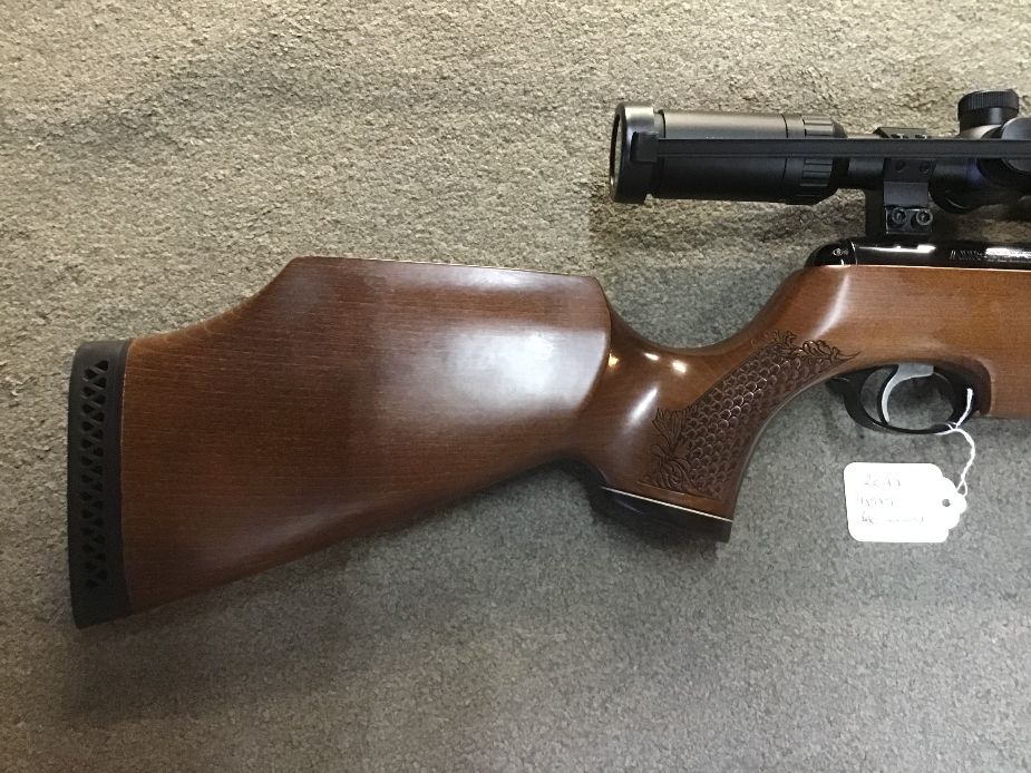 Second Hand Air Arms TX200 .177 Standard Right Handed Beech Stock - Image 4