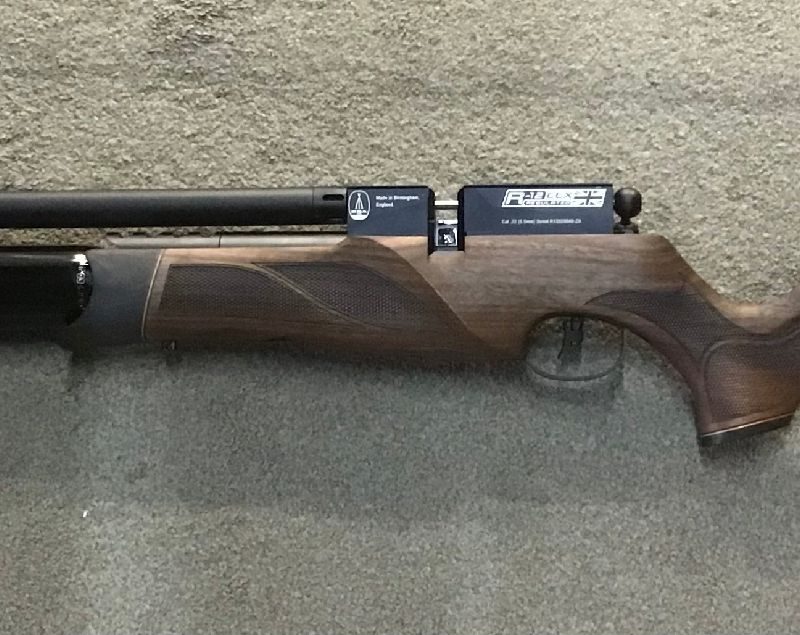 BSA R12 BOLT ACTION SALE - WALNUT CARBINE .22 CAL / OFFER ENDS END OF FEBRUARY