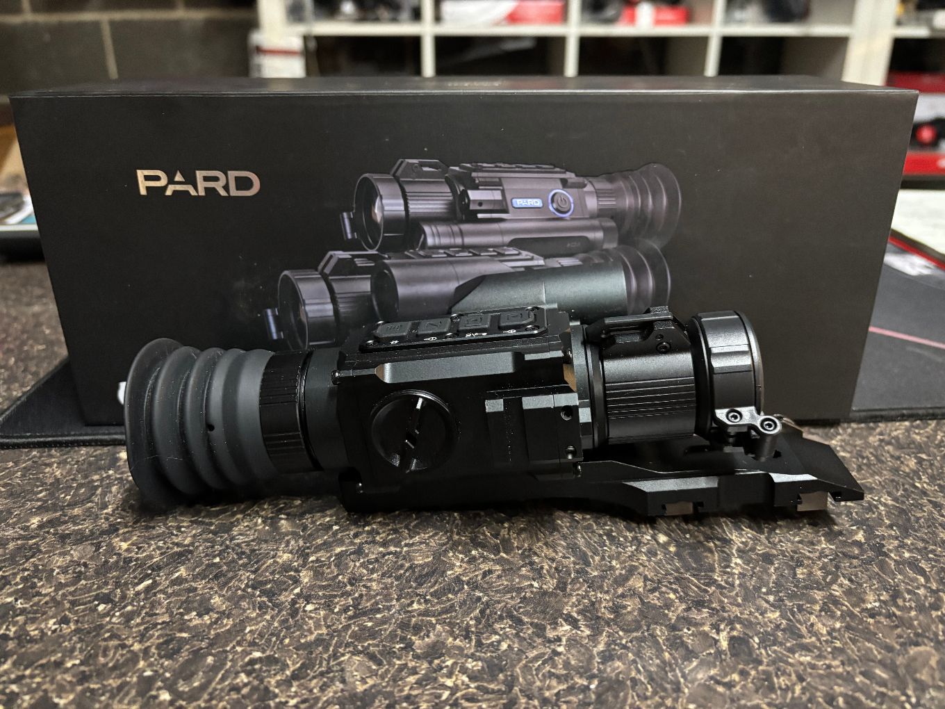 Second Hand Pard NV008S LRF