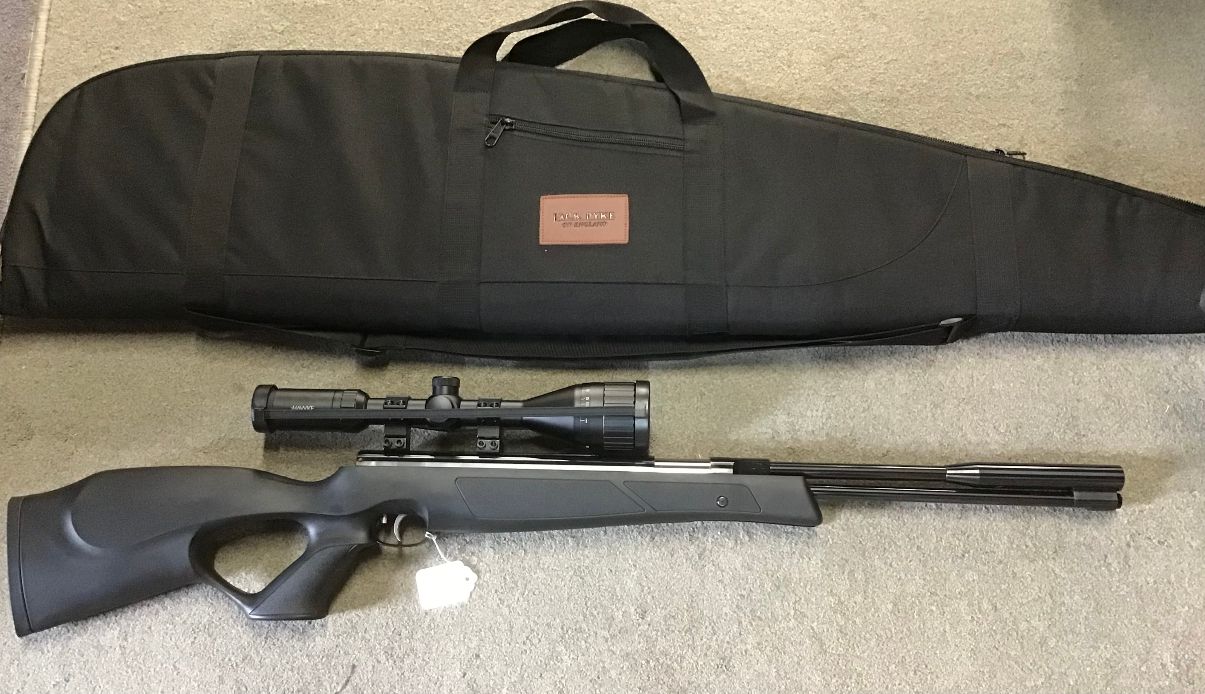 Second Hand Weihrauch HW97KT Blackline Synthetic .22 Cal
